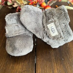 UGG Bixbee Infant Booties